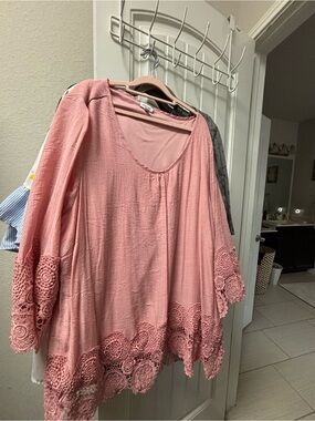 Women's Pink Crochet-Hem Peasant Top